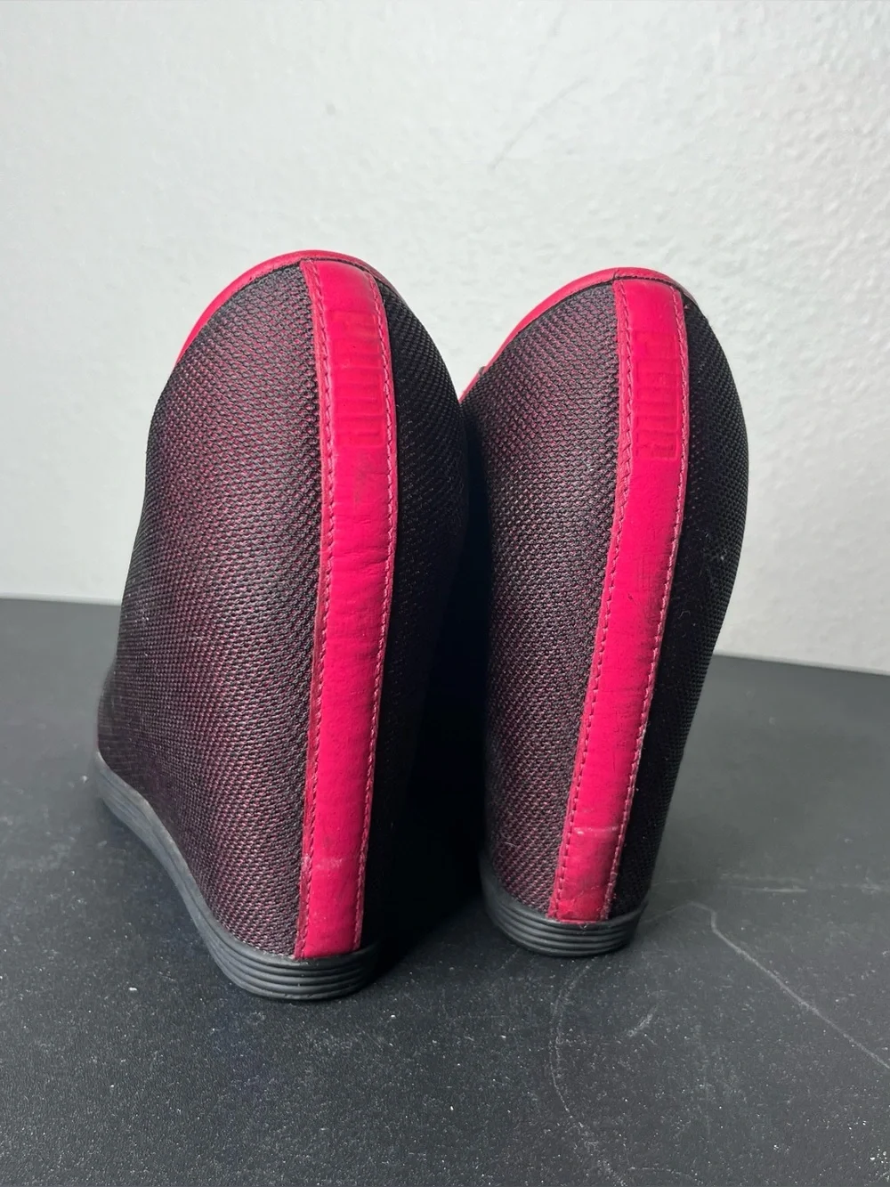 Y2K Puma Black Pink Mesh Sporty Wedges Size 8